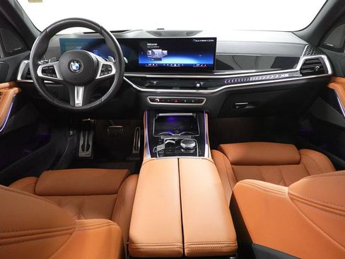 Used 2024 BMW X5 xDrive40i AWD/4WD image 6