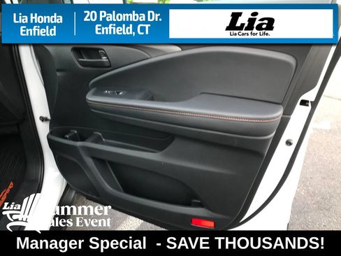 Certified 2023 Honda Passport TrailSport image 31