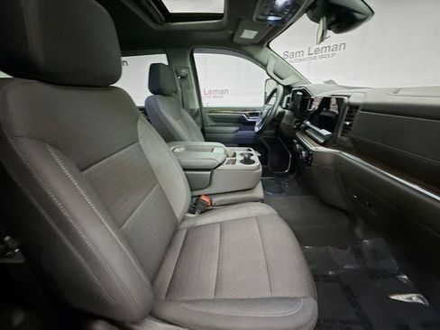 Used 2024 Chevrolet Silverado 3500 LT w/ Convenience Package image 32