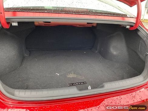 Used 2023 Hyundai Elantra SEL w/ Cargo Package image 8
