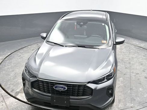 Used 2024 Ford Escape Platinum image 22
