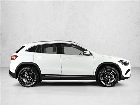 New 2026 Mercedes-Benz GLA 250 4MATIC image 4
