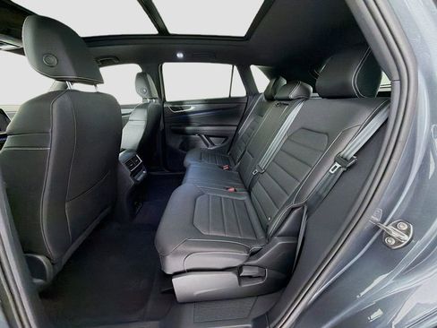 Used 2025 Volkswagen Atlas Cross Sport SEL R-Line image 26