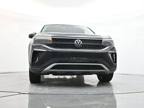 Used 2024 Volkswagen Taos SE FWD image 35