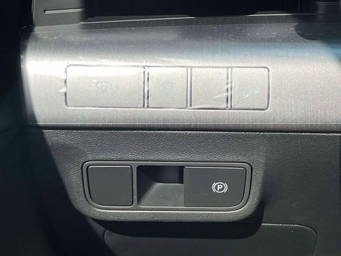 New 2026 Hyundai Kona SEL Premium AWD/4WD image 18