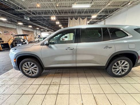 New 2026 Buick Enclave Preferred w/ Power Package image 9