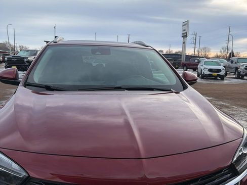 Used 2022 Buick Encore GX Essence w/ Experience Buick Package image 25