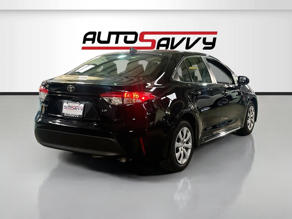 Used 2023 Toyota Corolla LE w/ Carpet Mat Package (TMS) FWD image 7