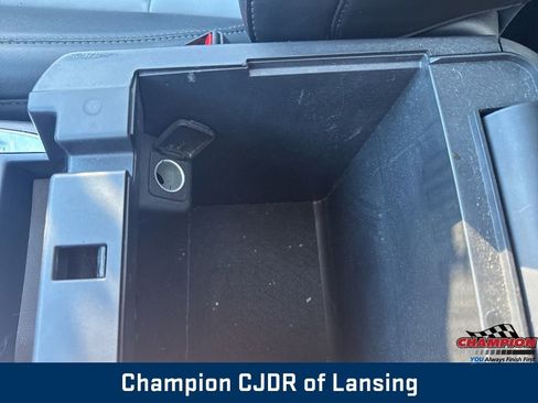 Used 2023 Ford Explorer XLT w/ Equipment Group 202A image 37