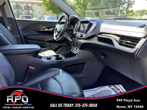 Used 2021 GMC Terrain SLT w/ Infotainment Package II AWD/4WD image 38