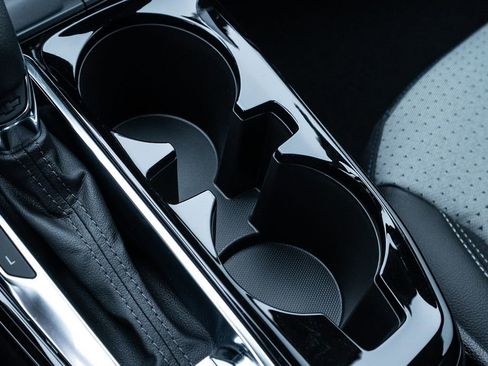 New 2026 Chevrolet Trax LT image 23