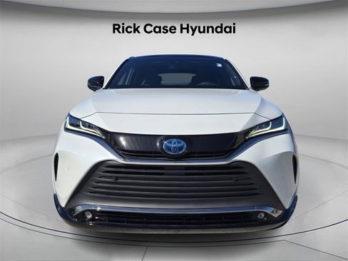 Used 2024 Toyota Venza Nightshade image 5