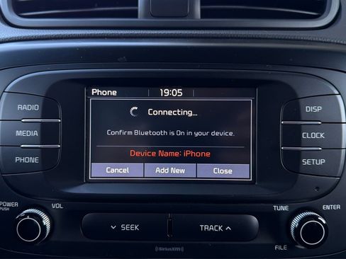 Used 2019 Kia Soul FWD image 29