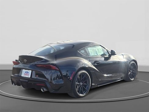 Used 2023 Toyota Supra image 5