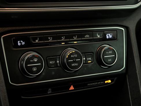 Used 2019 Volkswagen Atlas SE w/ Towing Package image 21