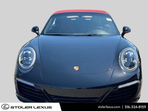 Used 2017 Porsche 911 Carrera RWD image 2