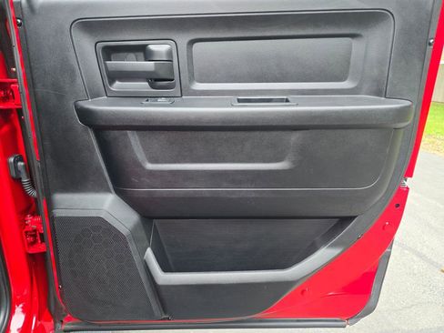 Used 2017 RAM 2500 Tradesman w/ Chrome Appearance Group image 20