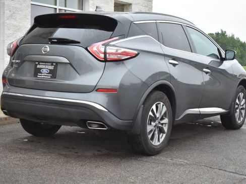 Used 2017 Nissan Murano S FWD image 14