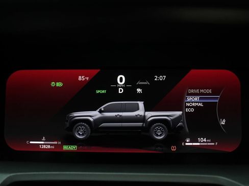 Used 2025 Toyota Tacoma TRD Pro AWD/4WD image 54