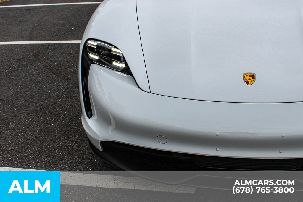 Used 2023 Porsche Taycan RWD image 11