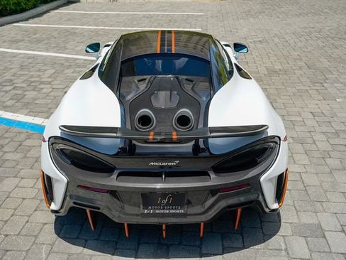 Used 2019 McLaren 600LT RWD image 23
