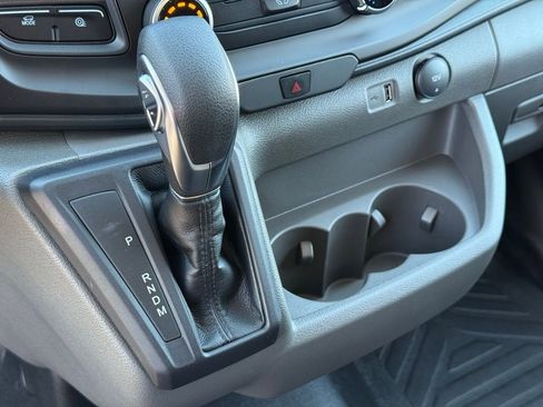 New 2025 Ford Transit 250 148 Medium Roof image 11