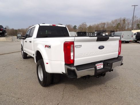 Used 2024 Ford F350 XLT w/ FX4 Off-Road Package image 5