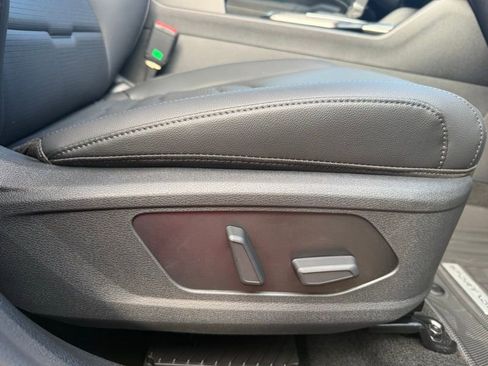 New 2026 Kia Sportage SX image 17