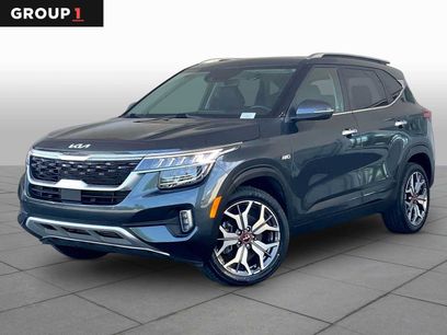Used 2023 Kia Seltos SX w/ SX Sunroof Package