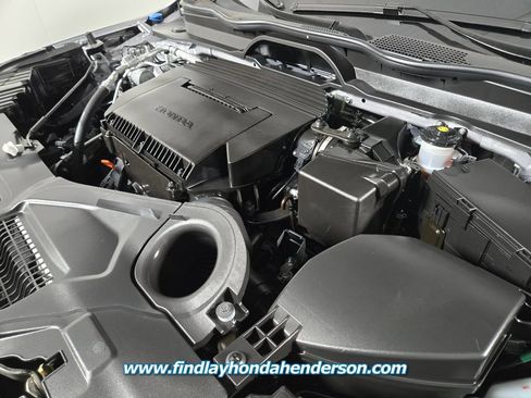 Certified 2025 Honda Pilot EX-L image 24