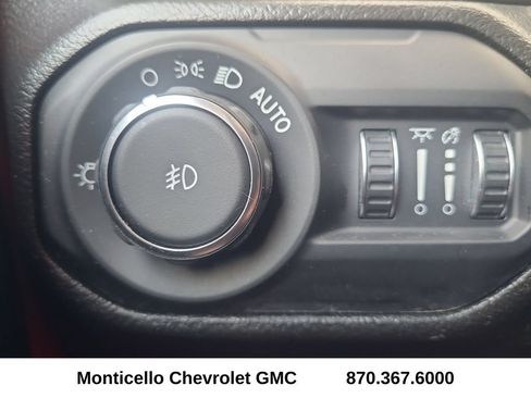 Used 2022 Jeep Wrangler Unlimited Sport AWD/4WD image 16