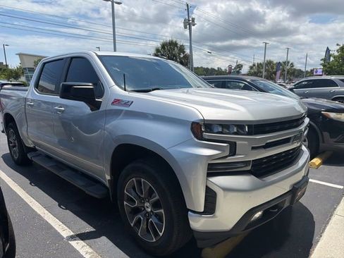 Used 2019 Chevrolet Silverado 1500 RST AWD/4WD image 11