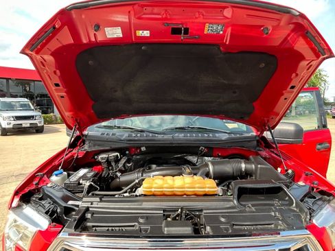 Used 2017 Ford F150 XLT image 32