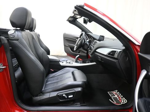 Used 2017 BMW 230i xDrive Convertible AWD/4WD image 8