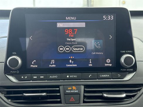 Used 2021 Nissan Altima 2.5 SV image 23