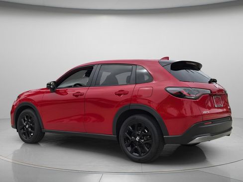 Certified 2024 Honda HR-V Sport image 8
