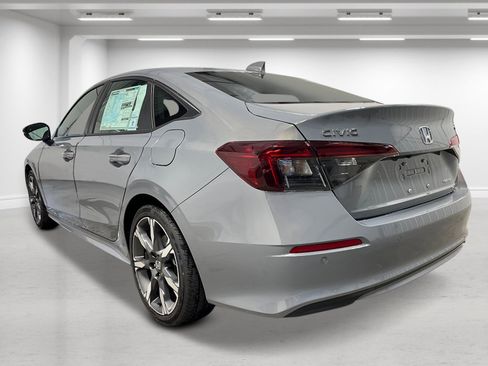 New 2026 Honda Civic FWD Hybrid Sedan image 5