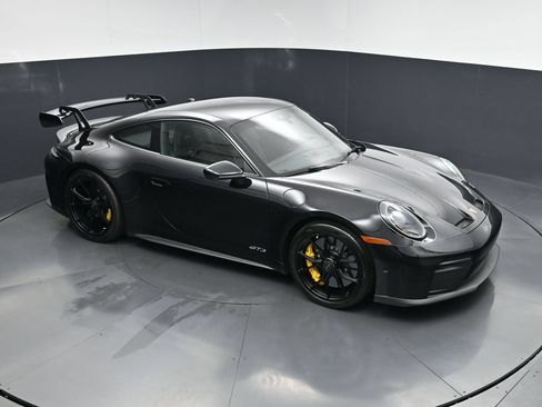 Certified 2026 Porsche 911 GT3 w/ Chrono Package RWD image 23