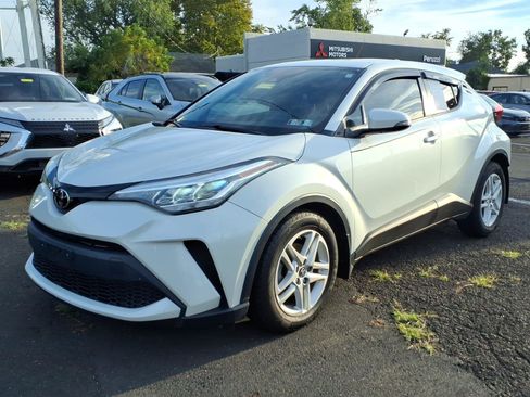 Used 2021 Toyota C-HR LE FWD image 8