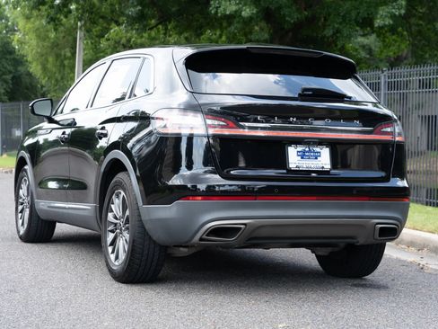 Used 2021 Lincoln Nautilus Reserve FWD image 7