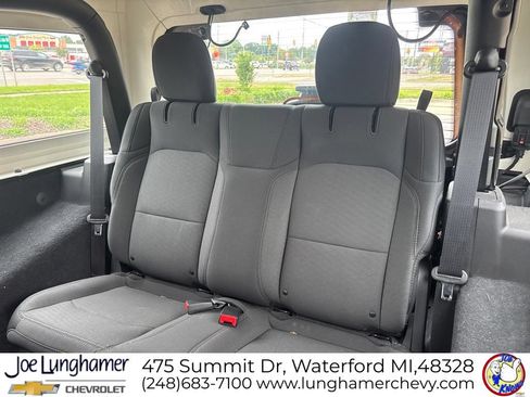 Used 2022 Jeep Wrangler Sport AWD/4WD image 13