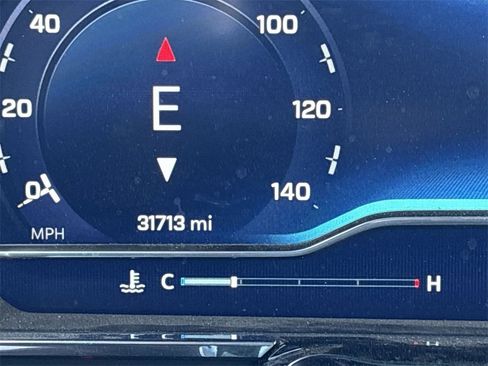 Used 2023 Chevrolet Silverado 1500 LT image 16