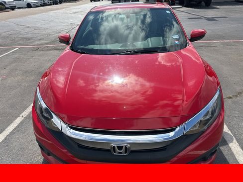 Used 2018 Honda Civic EX-L image 3