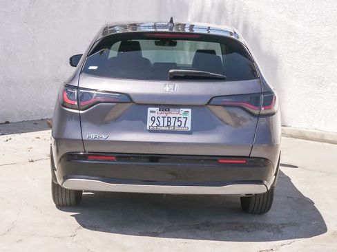 Used 2025 Honda HR-V EX-L image 8