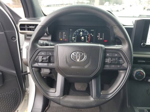 Used 2025 Toyota Tacoma SR5 image 25