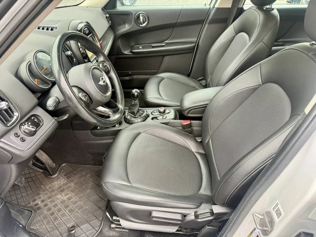 Used 2017 MINI Cooper Countryman ALL4 AWD/4WD image 11