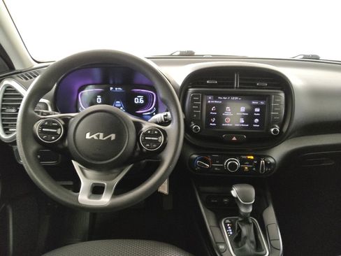 Used 2024 Kia Soul LX w/ Option Group 015 image 22