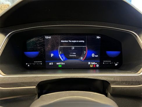 Certified 2023 Volkswagen Tiguan SE R-Line image 22