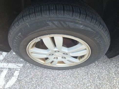 Used 2014 Chevrolet Sonic LT FWD image 12