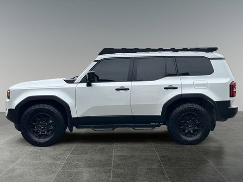 Used 2025 Toyota Land Cruiser AWD/4WD image 4